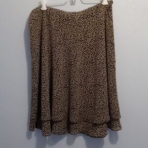 Vintage Express tiered floral black & tan short skirt